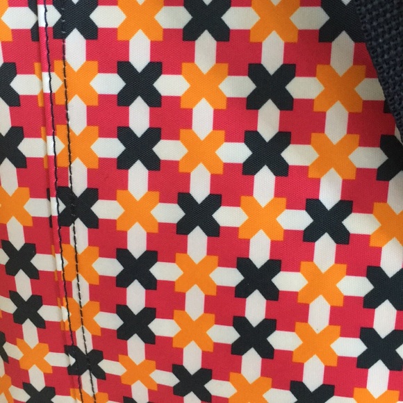 NIB Thermal Tote by Thirty-One - Picture 3 of 7